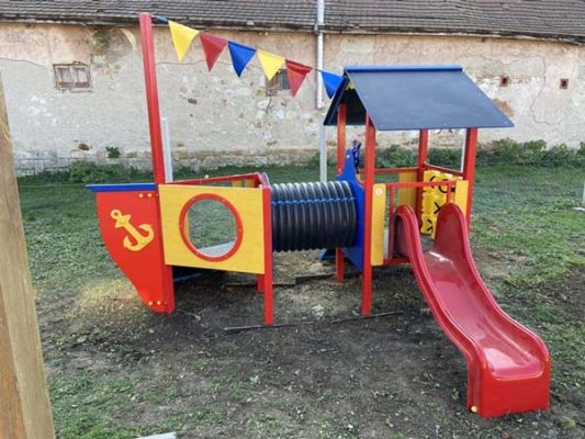 fa jétszótéri játékok