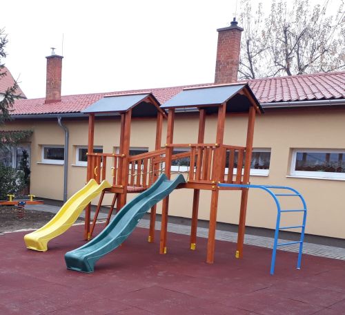 Koppány duplavár mászókával (fa)